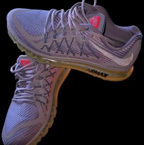 Nike Athletic Shoes Gray with Cushioned Sole, Nike Air Max/ Will Trade